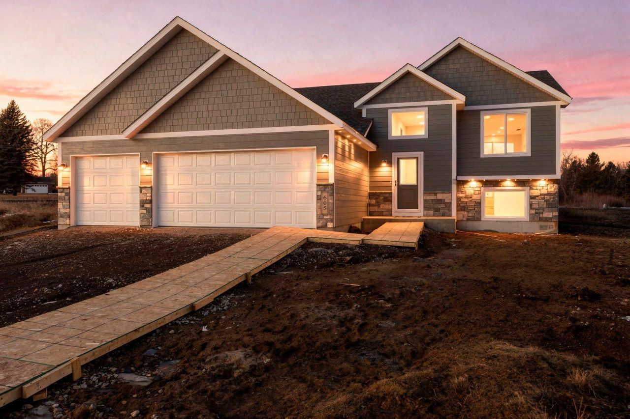 605 Sienna Drive, Watertown, MN 55388