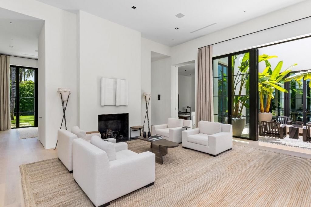 241 Jungle Road, Palm Beach, FL 33480 Photo