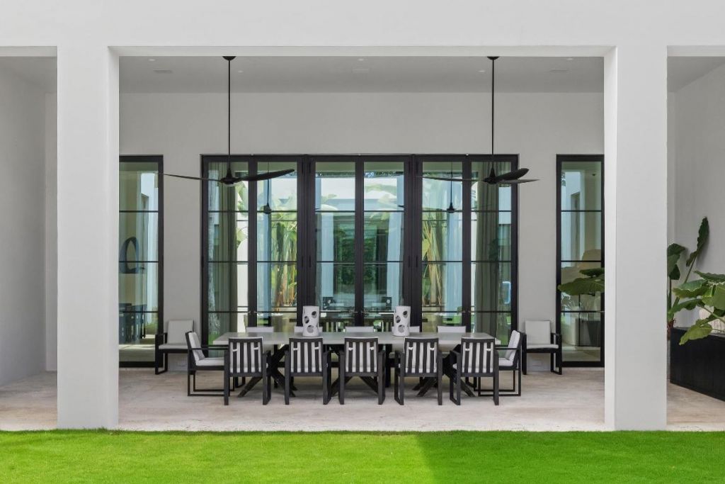 241 Jungle Road, Palm Beach, FL 33480 Photo