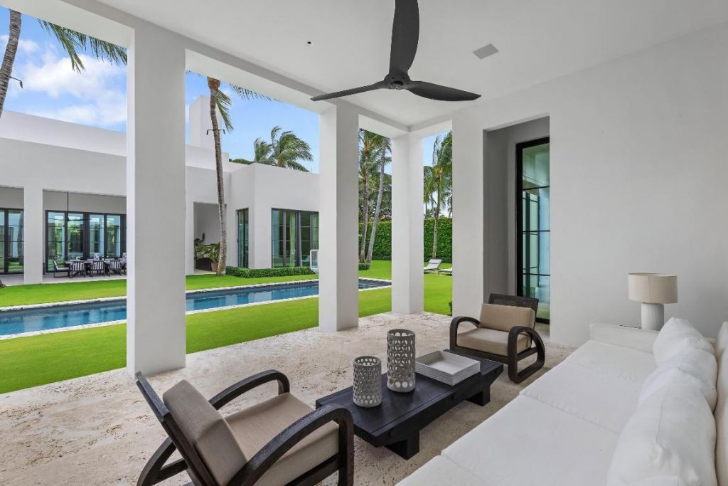 241 Jungle Road, Palm Beach, FL 33480 Photo