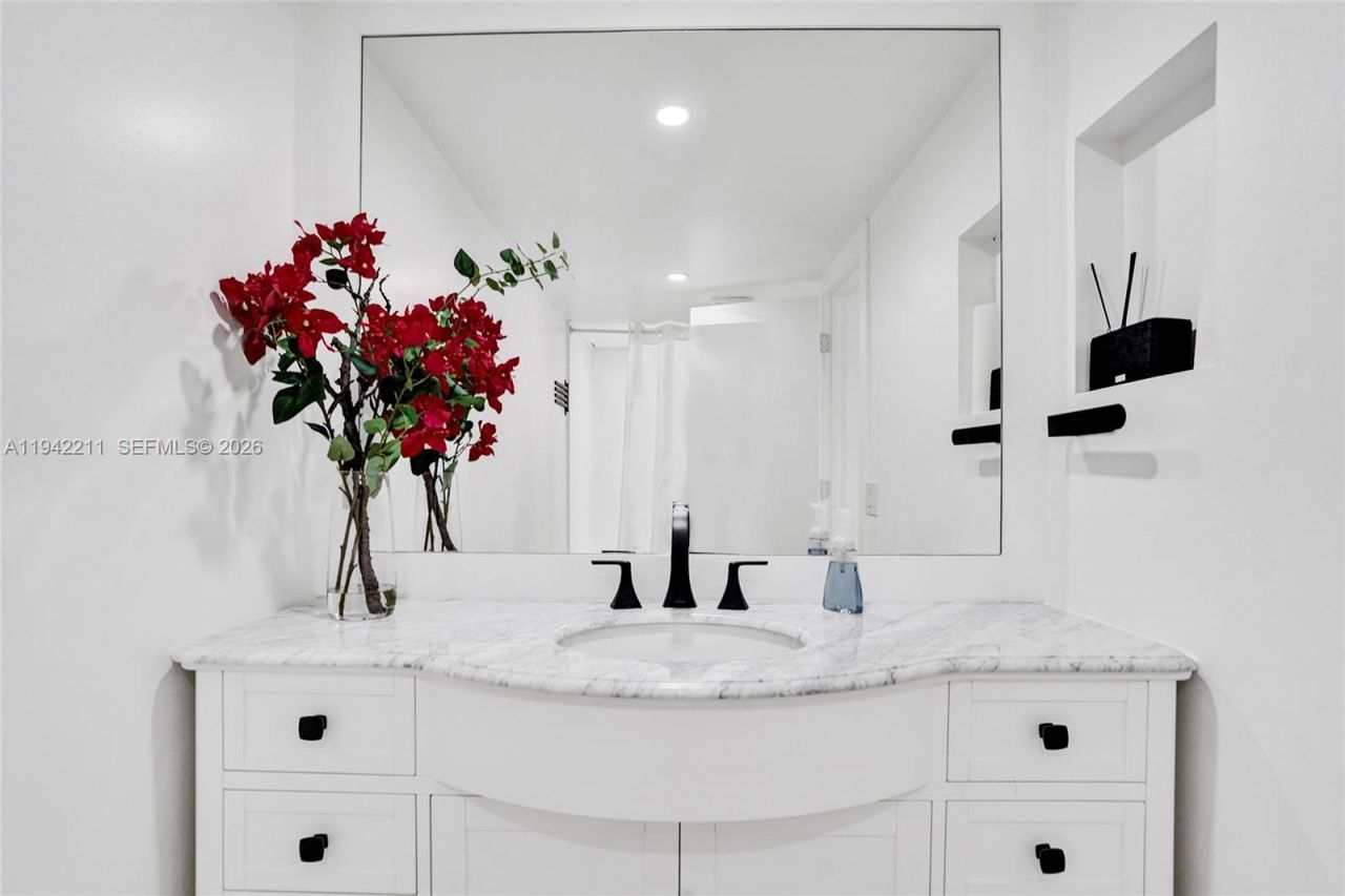 1201 S Ocean Dr , Unit 908S, Hollywood, FL 33019 Photo