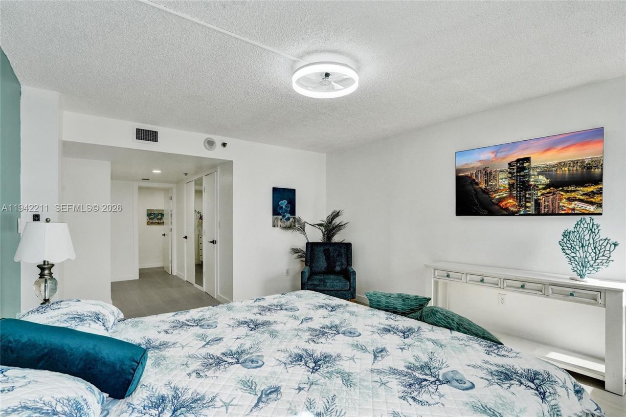 1201 S Ocean Dr , Unit 908S, Hollywood, FL 33019 Photo