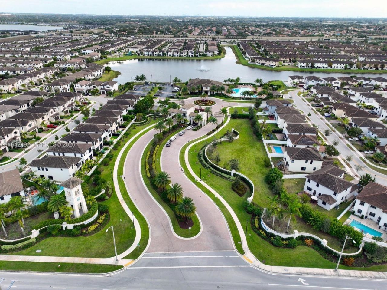 3304 W 92nd Pl, Hialeah, FL 33018 Photo