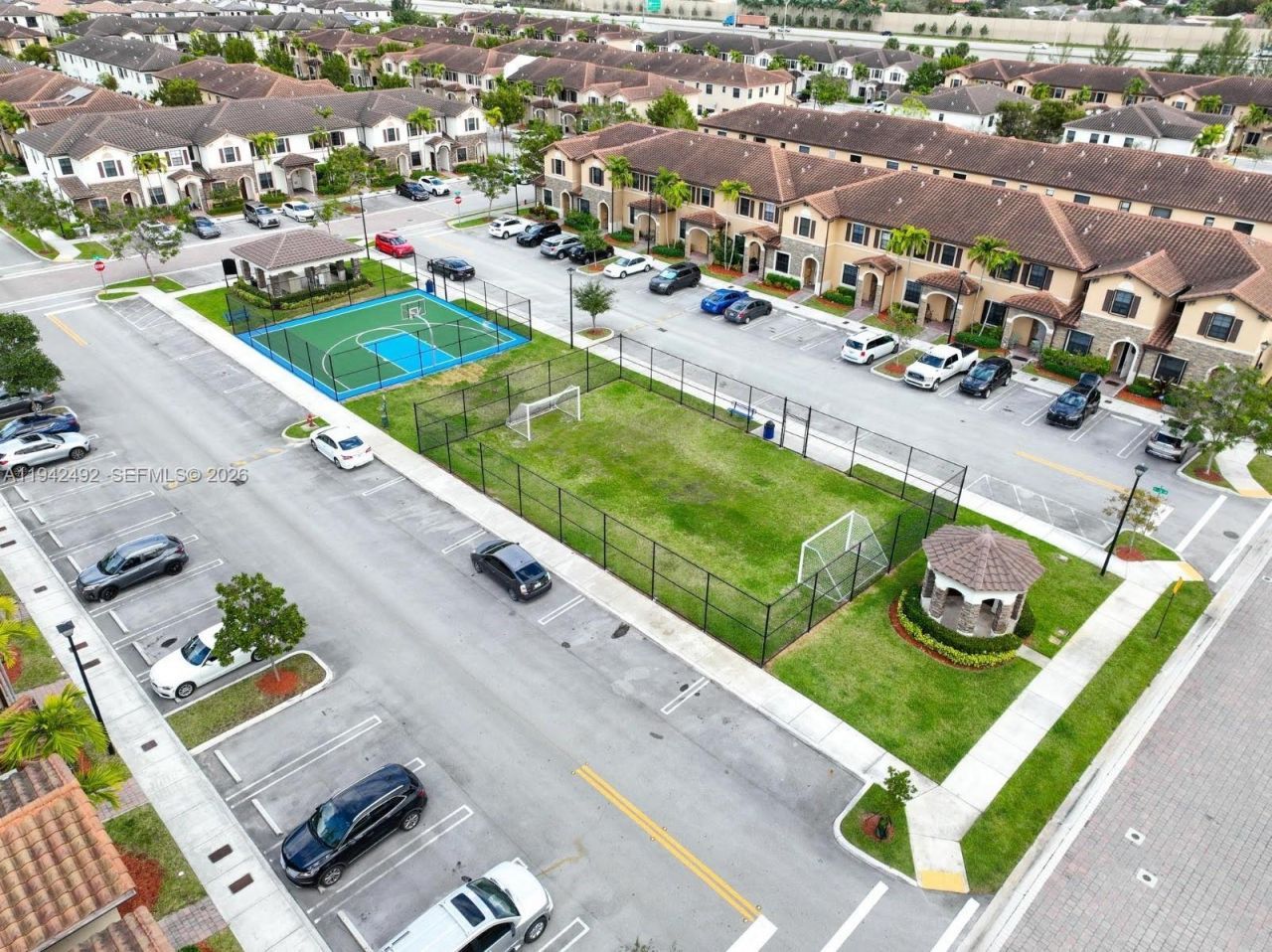 3304 W 92nd Pl, Hialeah, FL 33018 Photo