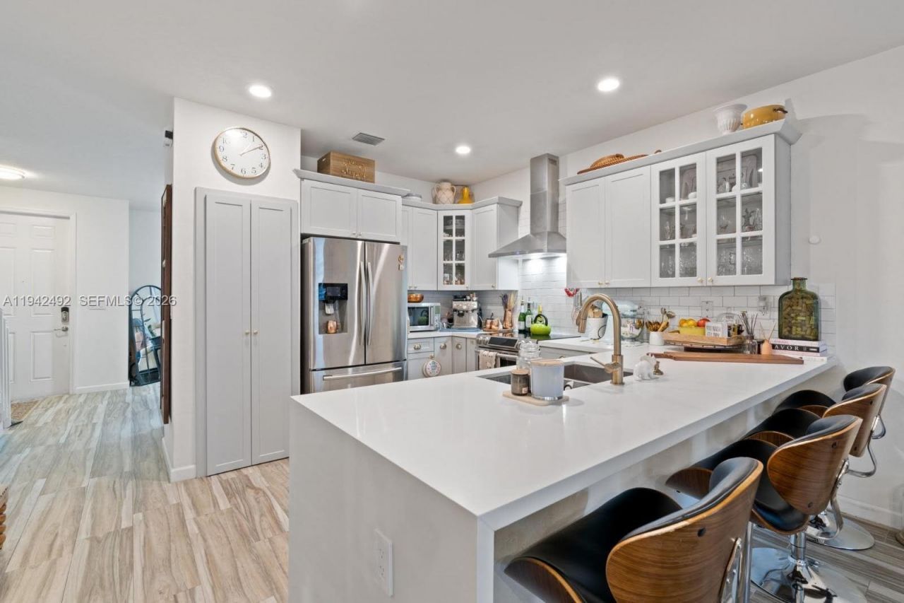 3304 W 92nd Pl, Hialeah, FL 33018 Photo