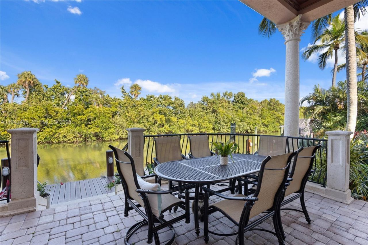 833 Harbour Isle Place , North Palm Beach, FL 33410 Photo