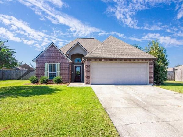 42365 PEBBLESTONE Avenue, Prairieville, LA 70769