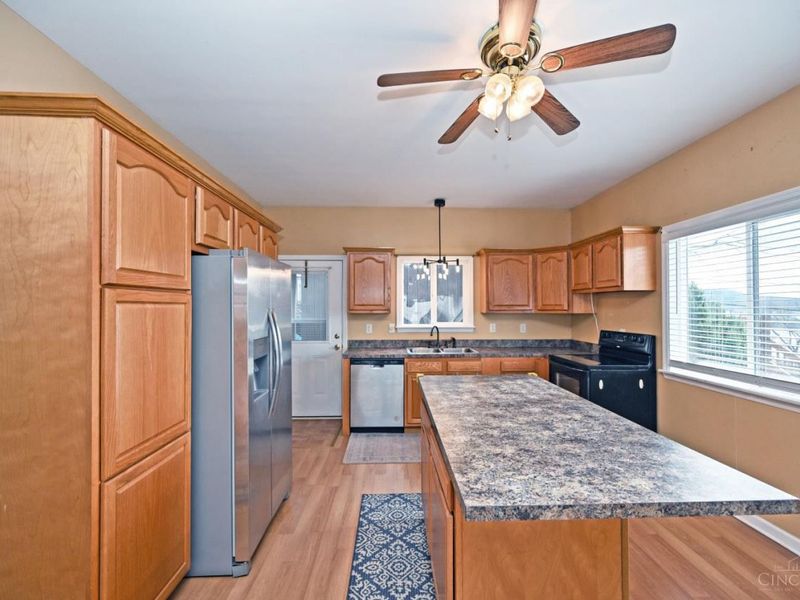 570 Mountain Street, Aberdeen, OH 45101 Photo 16