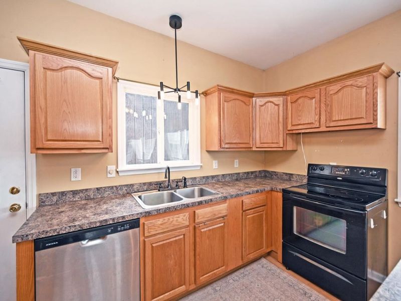 570 Mountain Street, Aberdeen, OH 45101 Photo 17