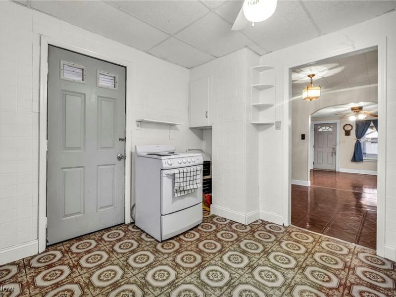 1296 Weiser Avenue, Akron, OH 44314 Photo 12