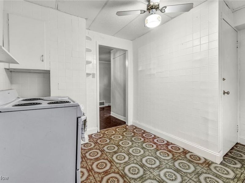 1296 Weiser Avenue, Akron, OH 44314 Photo 13