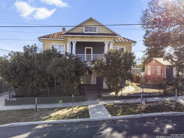 1110 W ASHBY PL, San Antonio, TX 78201