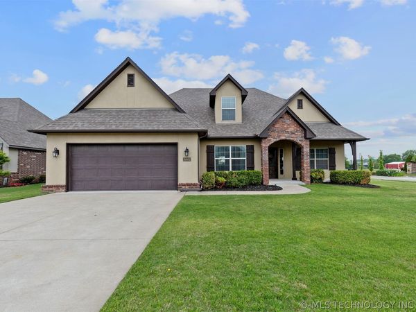 10402 S 226th East Avenue, Broken Arrow, OK 74014