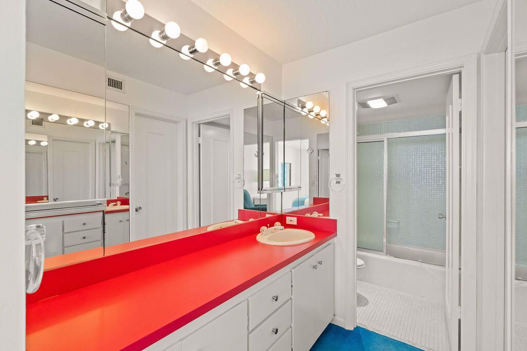 5380 N Ocean Drive, Unit 10g, Singer Island, FL 33404 Photo