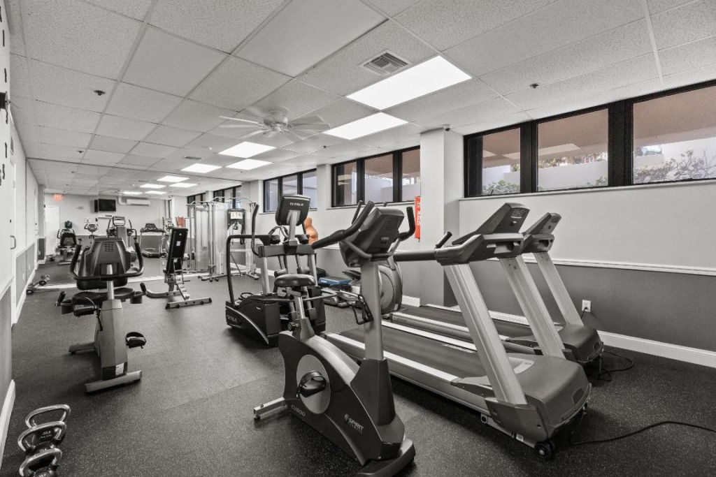 5380 N Ocean Drive, Unit 10g, Singer Island, FL 33404 Photo