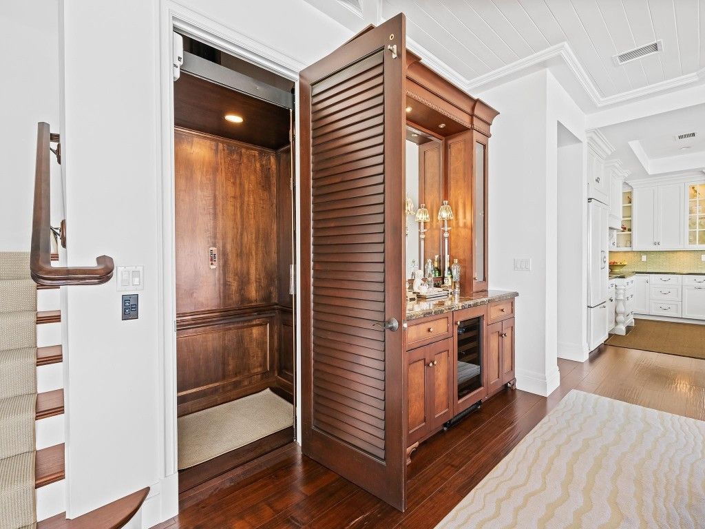 2898 NE 26th St, Fort Lauderdale, FL 33305 Photo