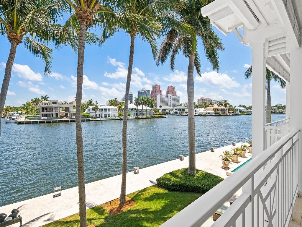 2898 NE 26th St, Fort Lauderdale, FL 33305 Photo