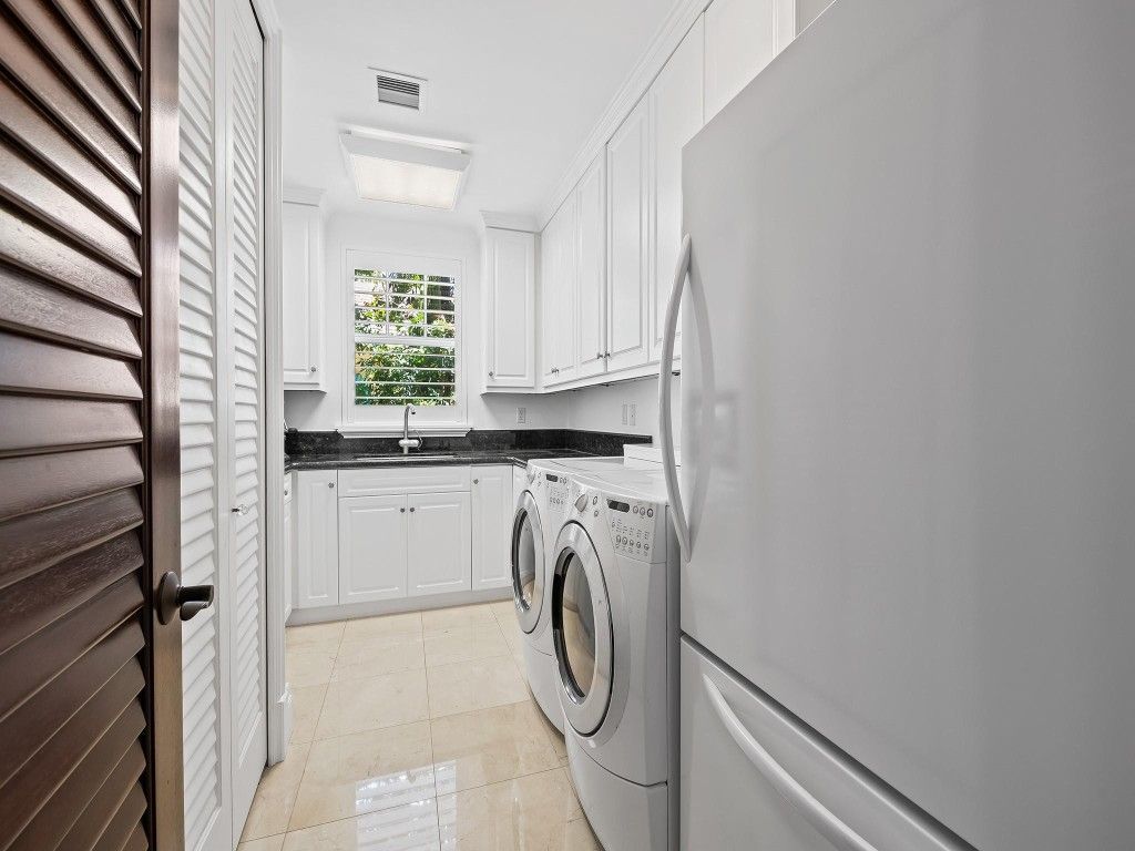 2898 NE 26th St, Fort Lauderdale, FL 33305 Photo