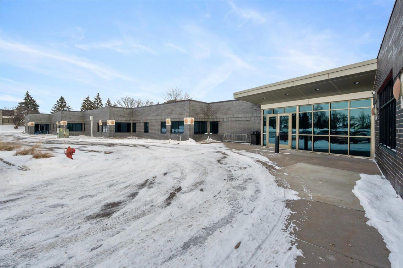 3500 Federal Drive, Eagan, MN 55122