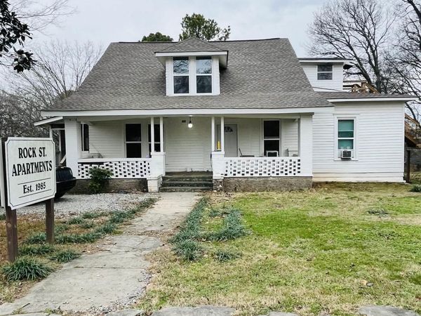 809 Rock Street, Batesville, AR 72501