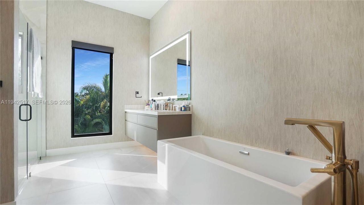 510 NE 4th Ln, Boca Raton, FL 33432 Photo