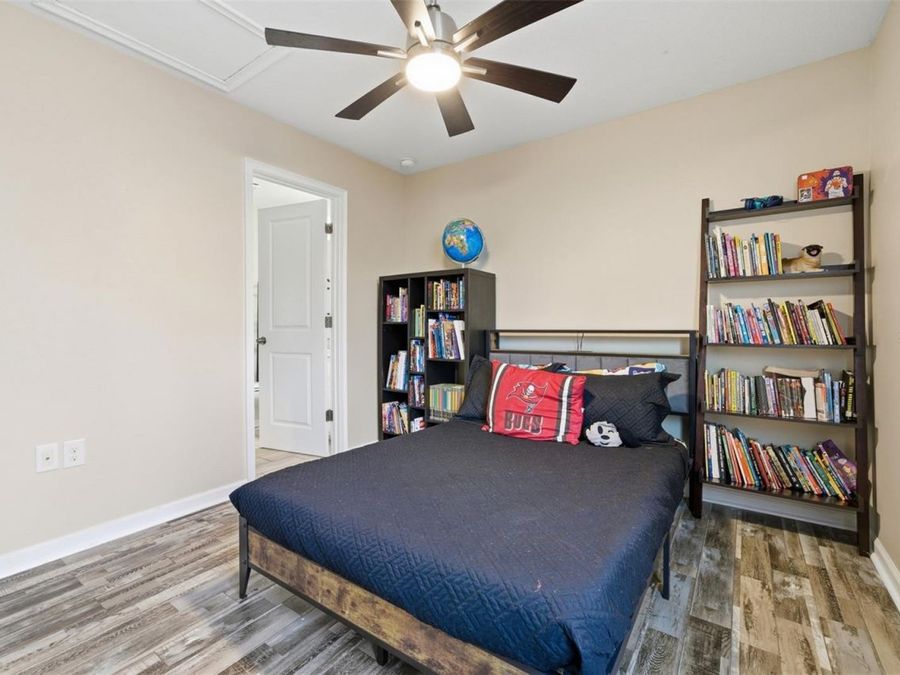 Property Image 33