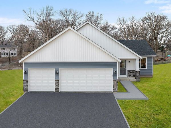617 Sienna Drive, Watertown, MN 55388