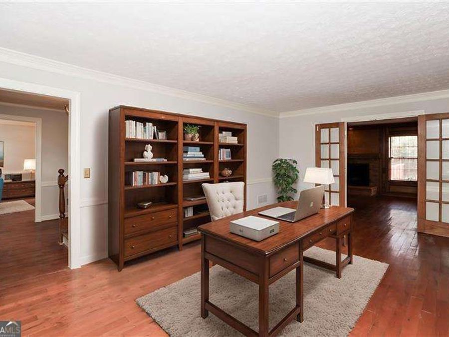 Property Image 8