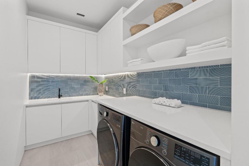 1136 NE 9th Avenue, Delray Beach, FL 33483 Photo