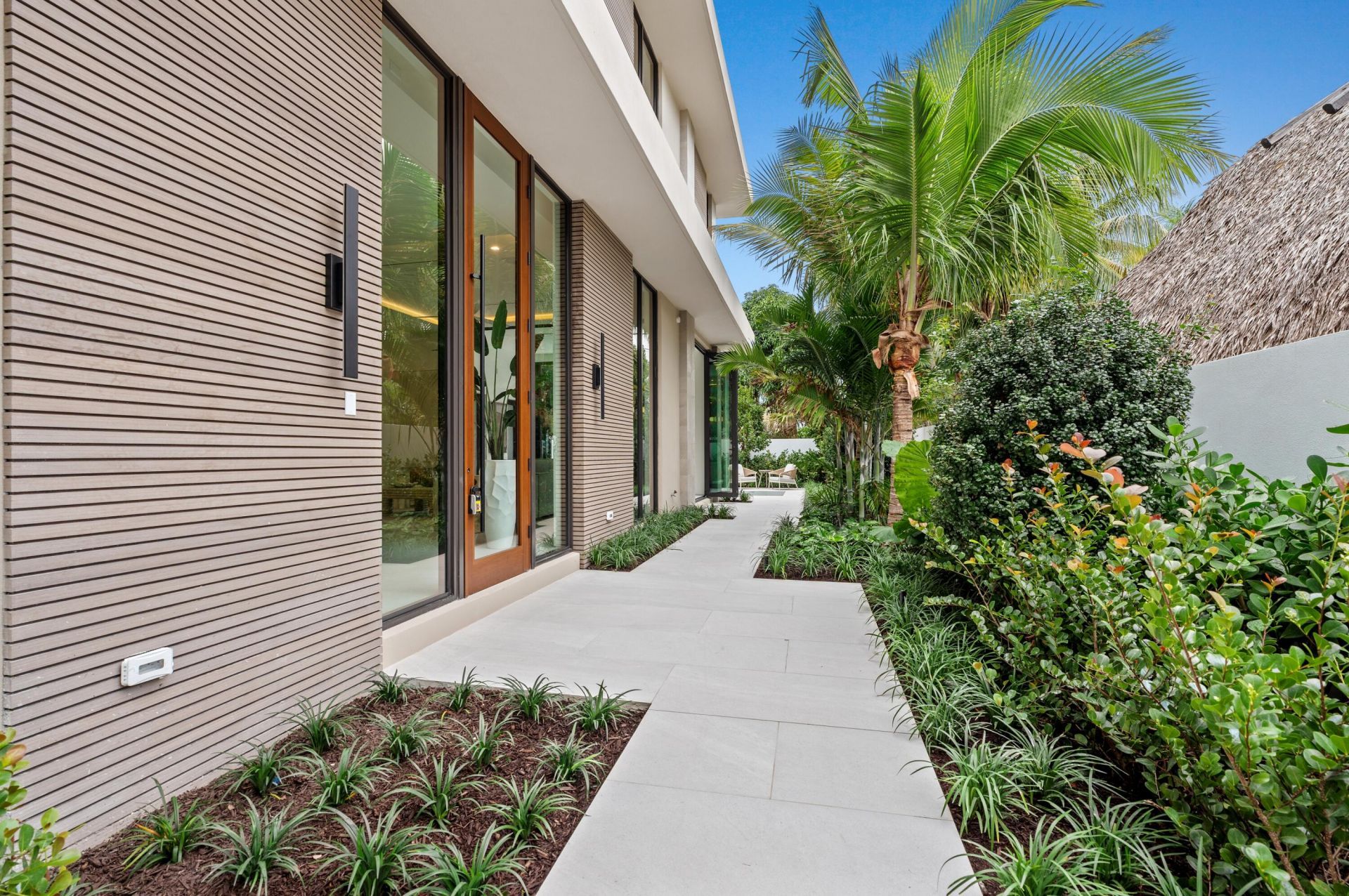 1136 NE 9th Avenue, Delray Beach, FL 33483 Photo