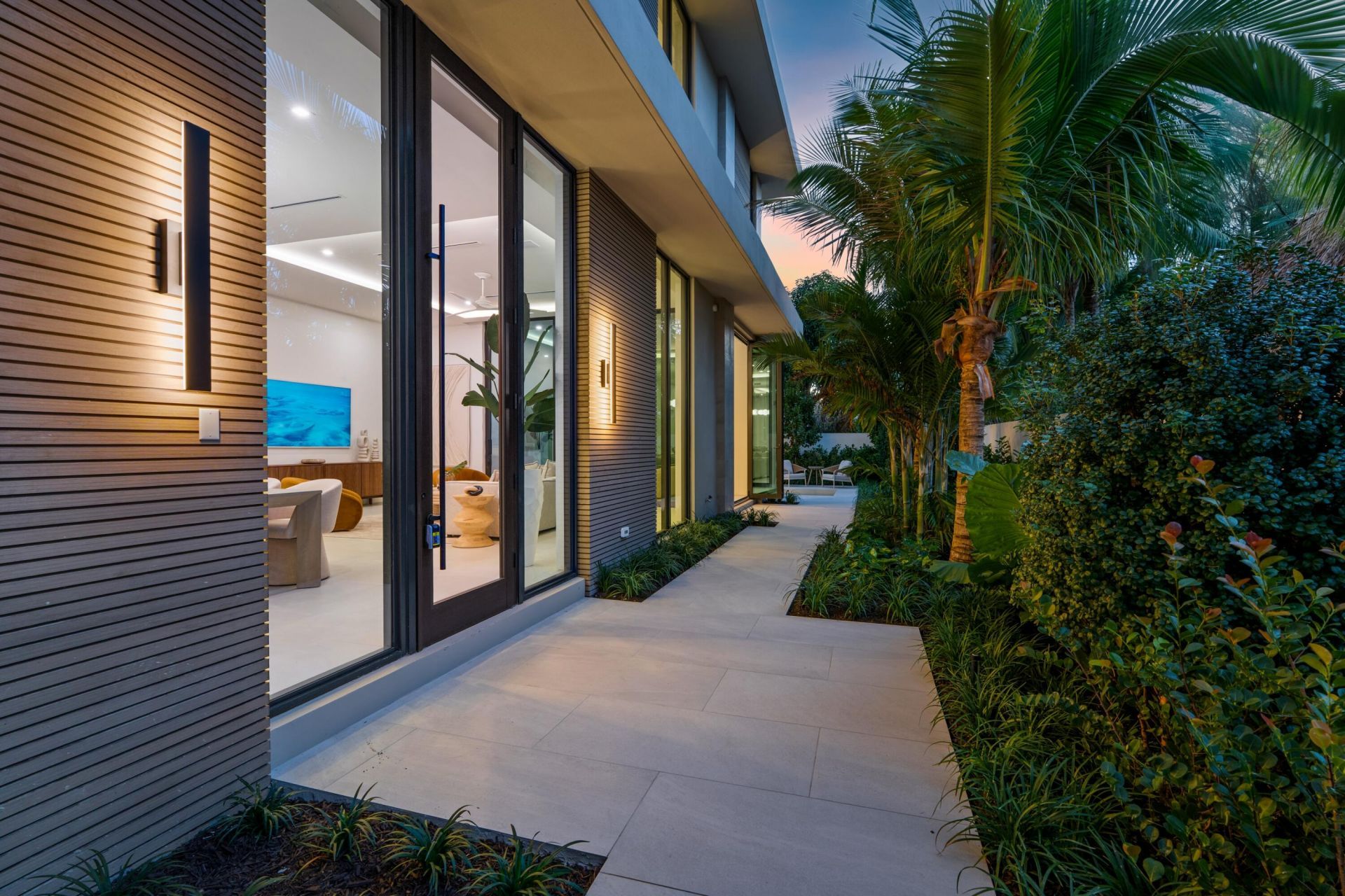 1136 NE 9th Avenue, Delray Beach, FL 33483 Photo