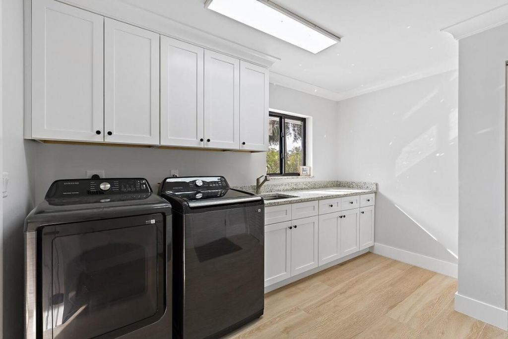 706 Flamevine Lane, Vero Beach, FL 32963 Photo