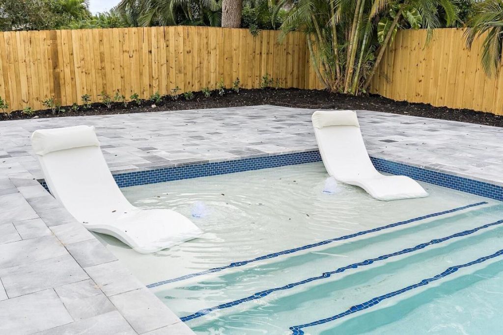 706 Flamevine Lane, Vero Beach, FL 32963 Photo