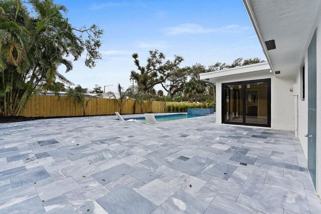 706 Flamevine Lane, Vero Beach, FL 32963 Photo