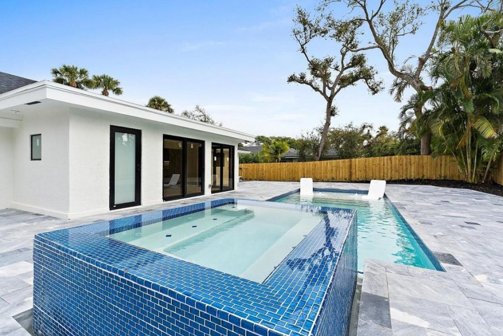 706 Flamevine Lane, Vero Beach, FL 32963 Photo