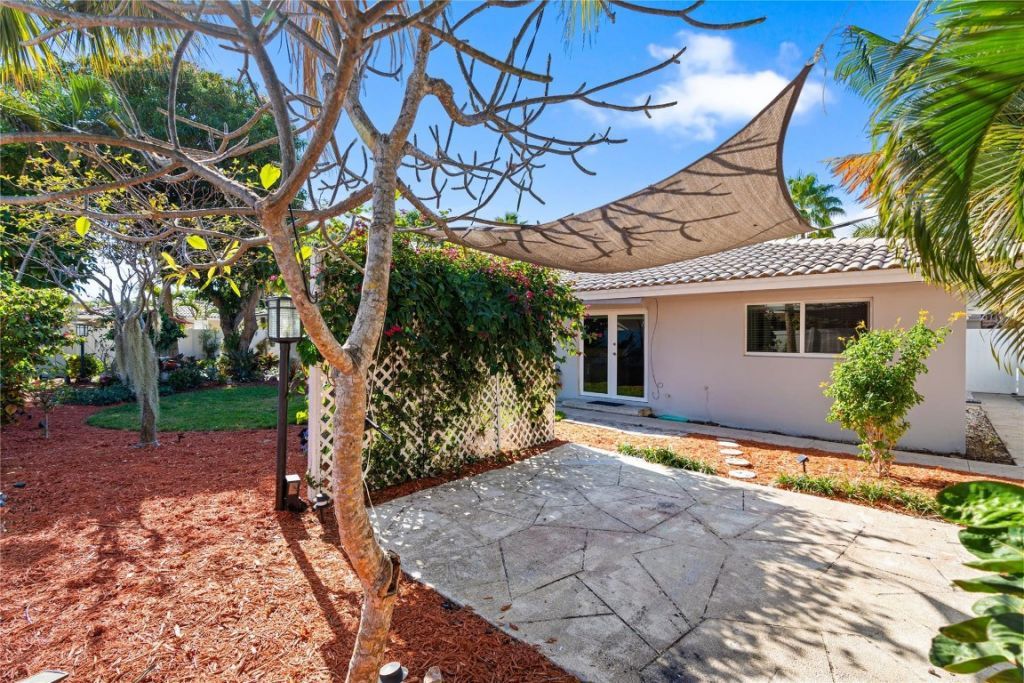 2616 Middle River Drive, Fort Lauderdale, FL 33306 Photo