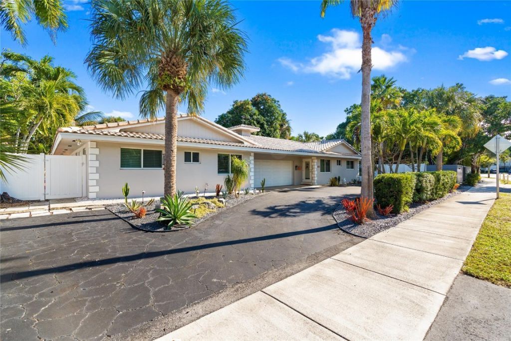 2616 Middle River Drive, Fort Lauderdale, FL 33306 Photo