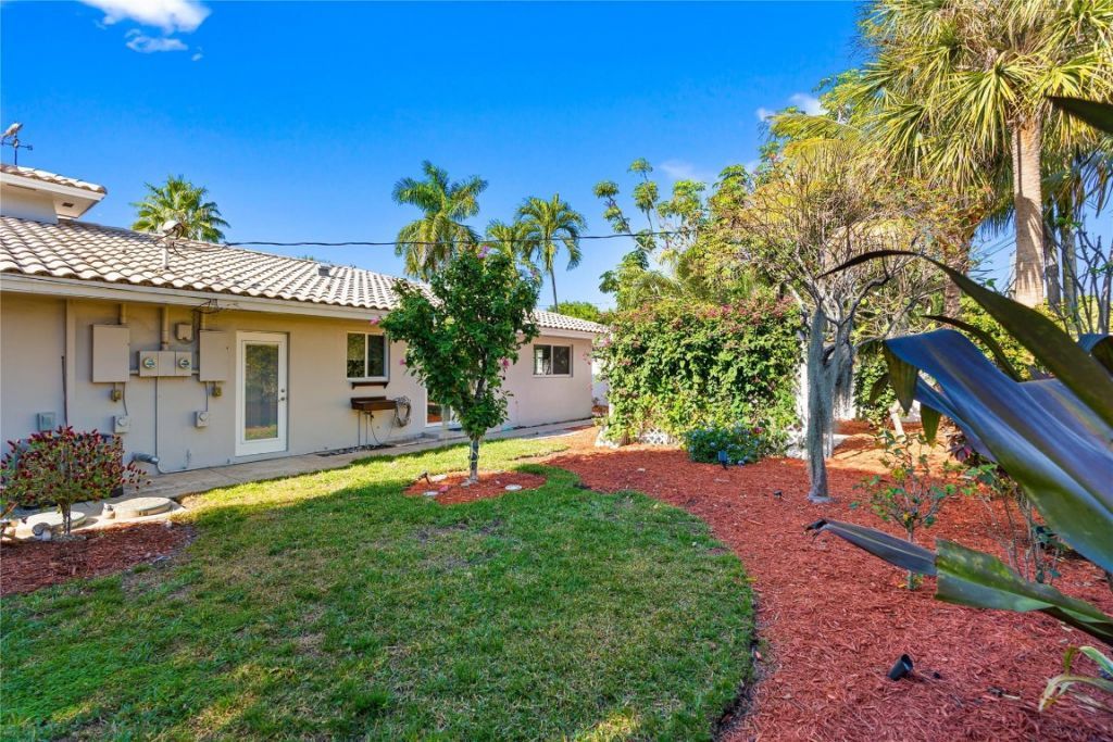 2616 Middle River Drive, Fort Lauderdale, FL 33306 Photo