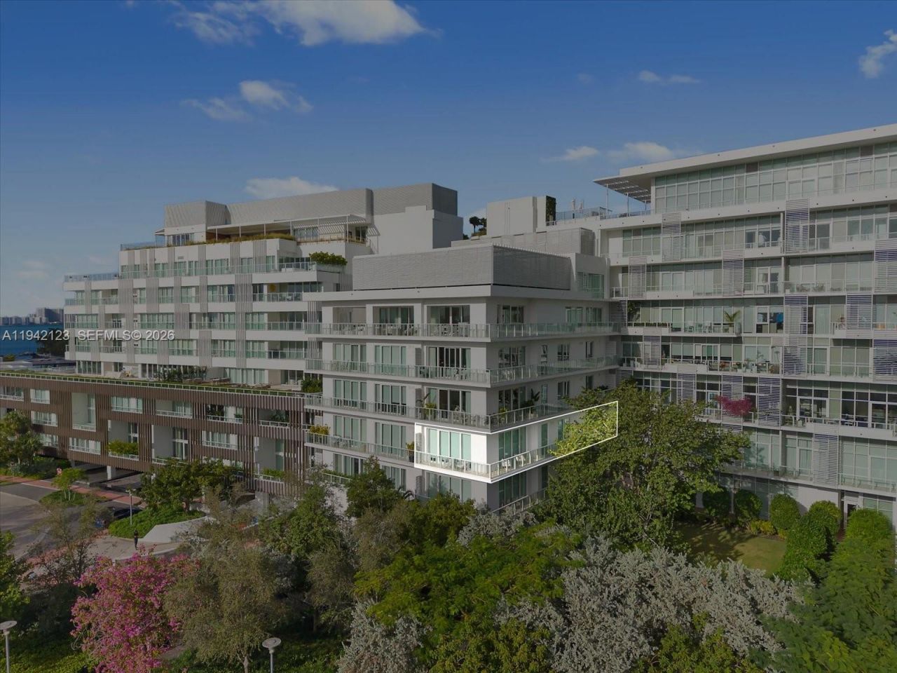 4701 N Meridian Ave, Unit 315, Miami Beach, FL 33140 Photo