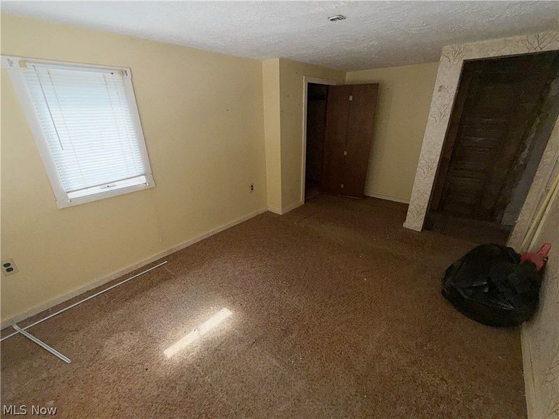 13661 W Spring Street, Burton, OH 44021 Photo 10