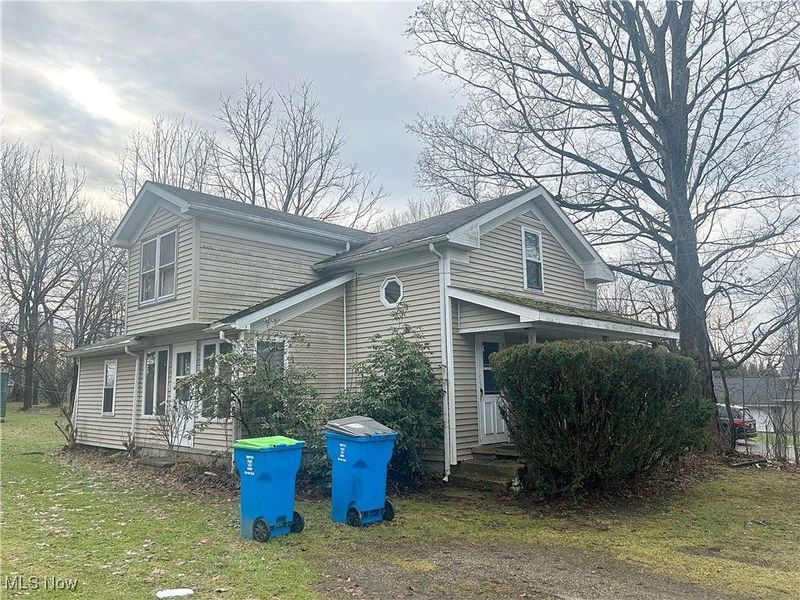 13661 W Spring Street, Burton, OH 44021 Photo 2