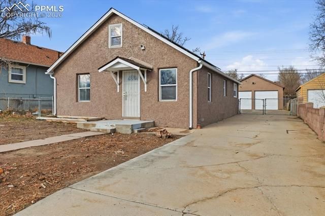 1833 E 13th Street, Pueblo, CO 81001 Main Photo