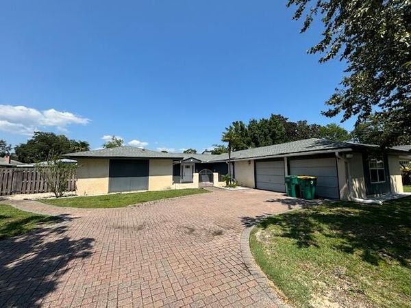 6 Pinehurst Drive, Shalimar, FL 32579