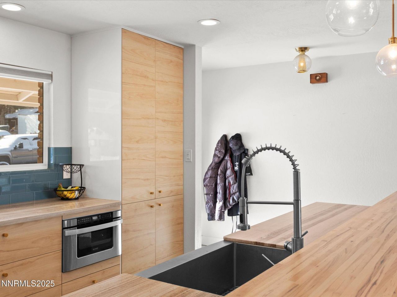 301 Hillcrest Drive, Reno, NV 89509 Photo