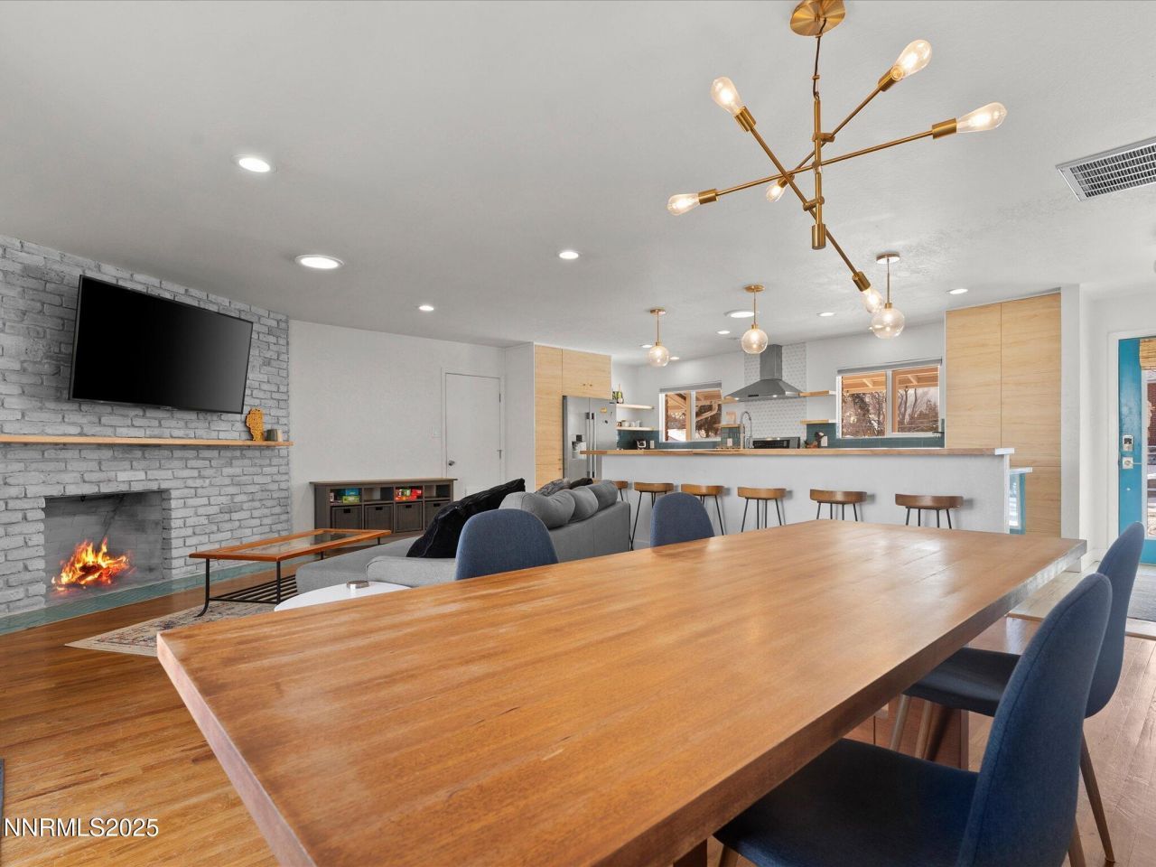 301 Hillcrest Drive, Reno, NV 89509 Photo