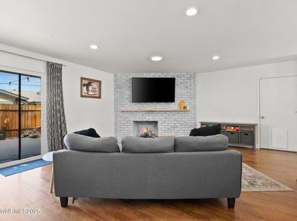 301 Hillcrest Drive, Reno, NV 89509 Photo