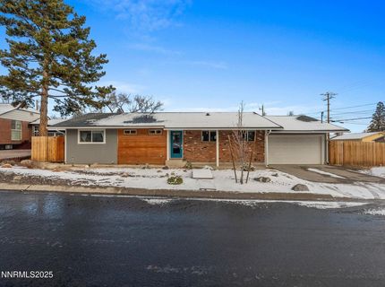 301 Hillcrest Drive, Reno, NV 89509 Photo