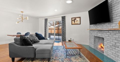 301 Hillcrest Drive, Reno, NV 89509 Photo