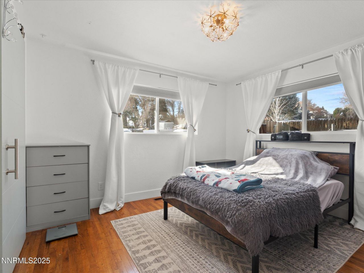 301 Hillcrest Drive, Reno, NV 89509 Photo