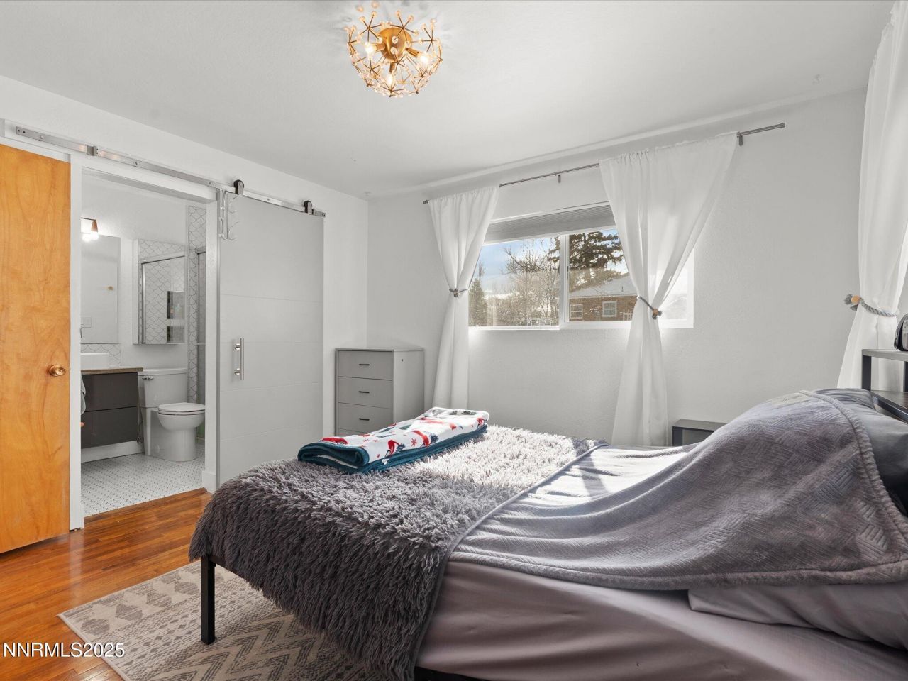 301 Hillcrest Drive, Reno, NV 89509 Photo